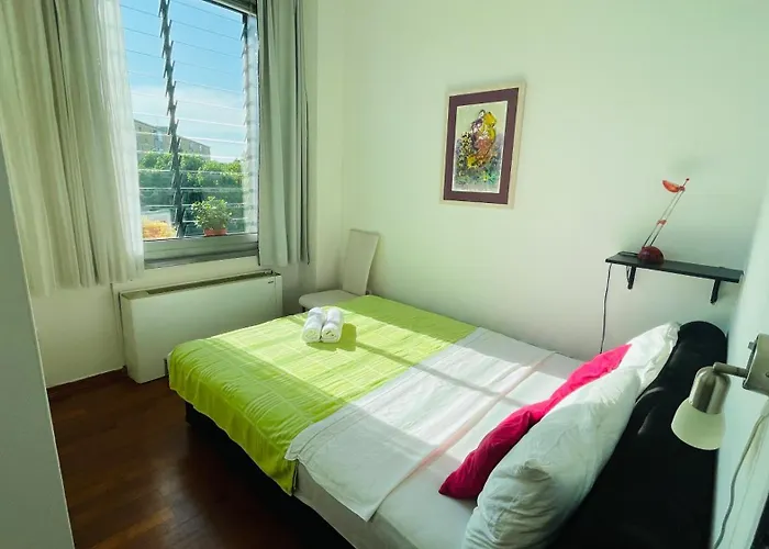 Vintage Apartment Inside City Galleria - Zadar